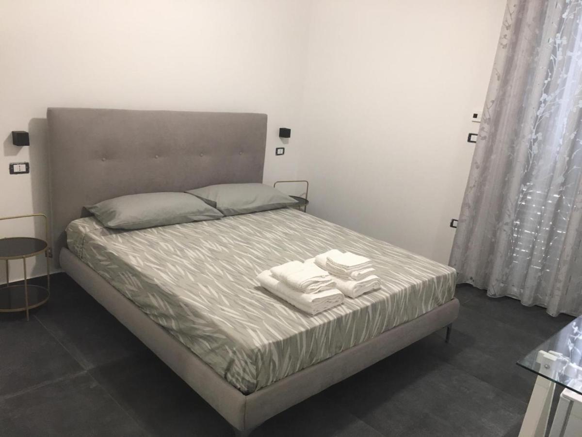 Lux Bed & Breakfast Taviano  Bagian luar foto
