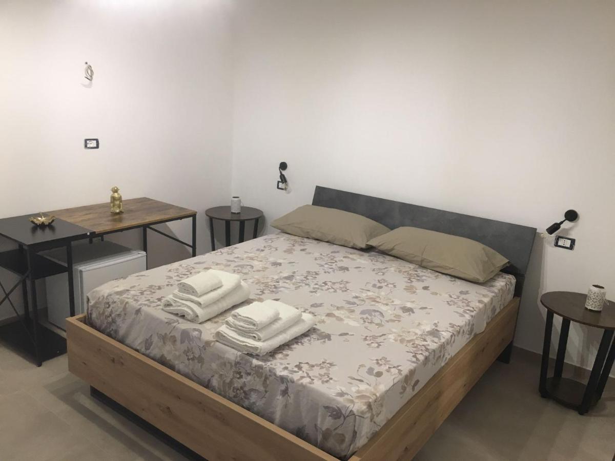 Lux Bed & Breakfast Taviano  Bagian luar foto