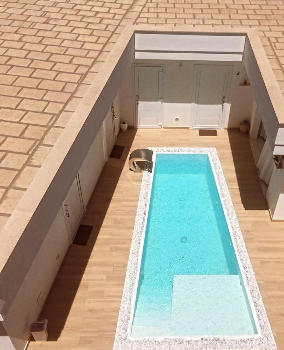 Lux Bed & Breakfast Taviano  Bagian luar foto